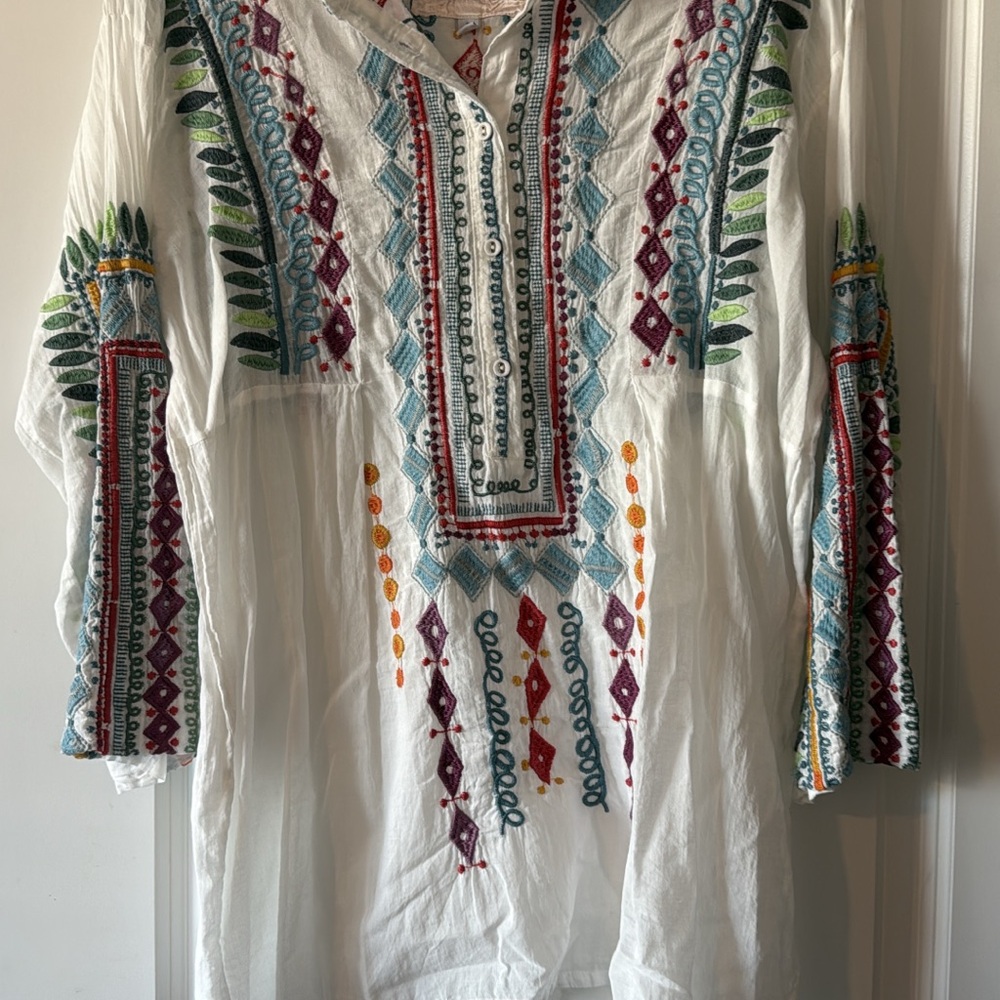 Johnny Was White Blouse with Colorful Embroidery